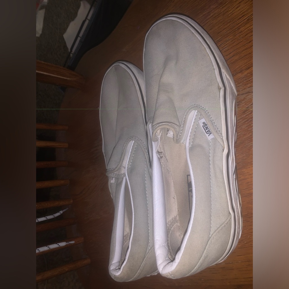 size 9 vans